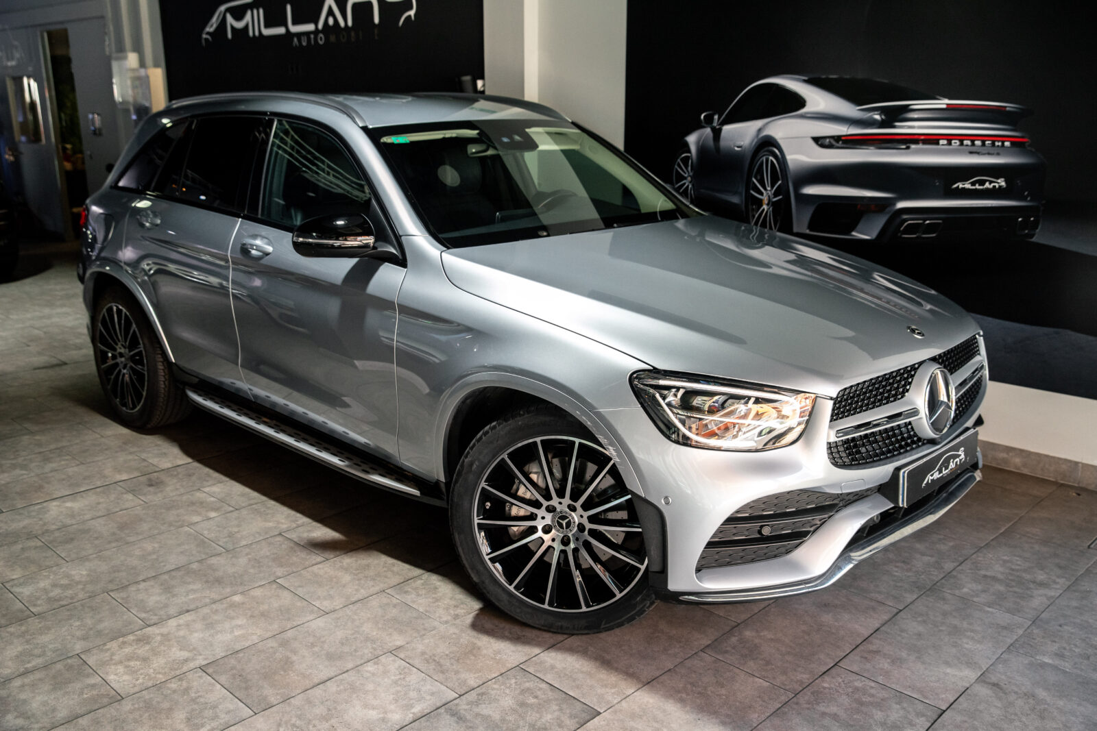 MERCEDES-BENZ GLC 220d 4 matic