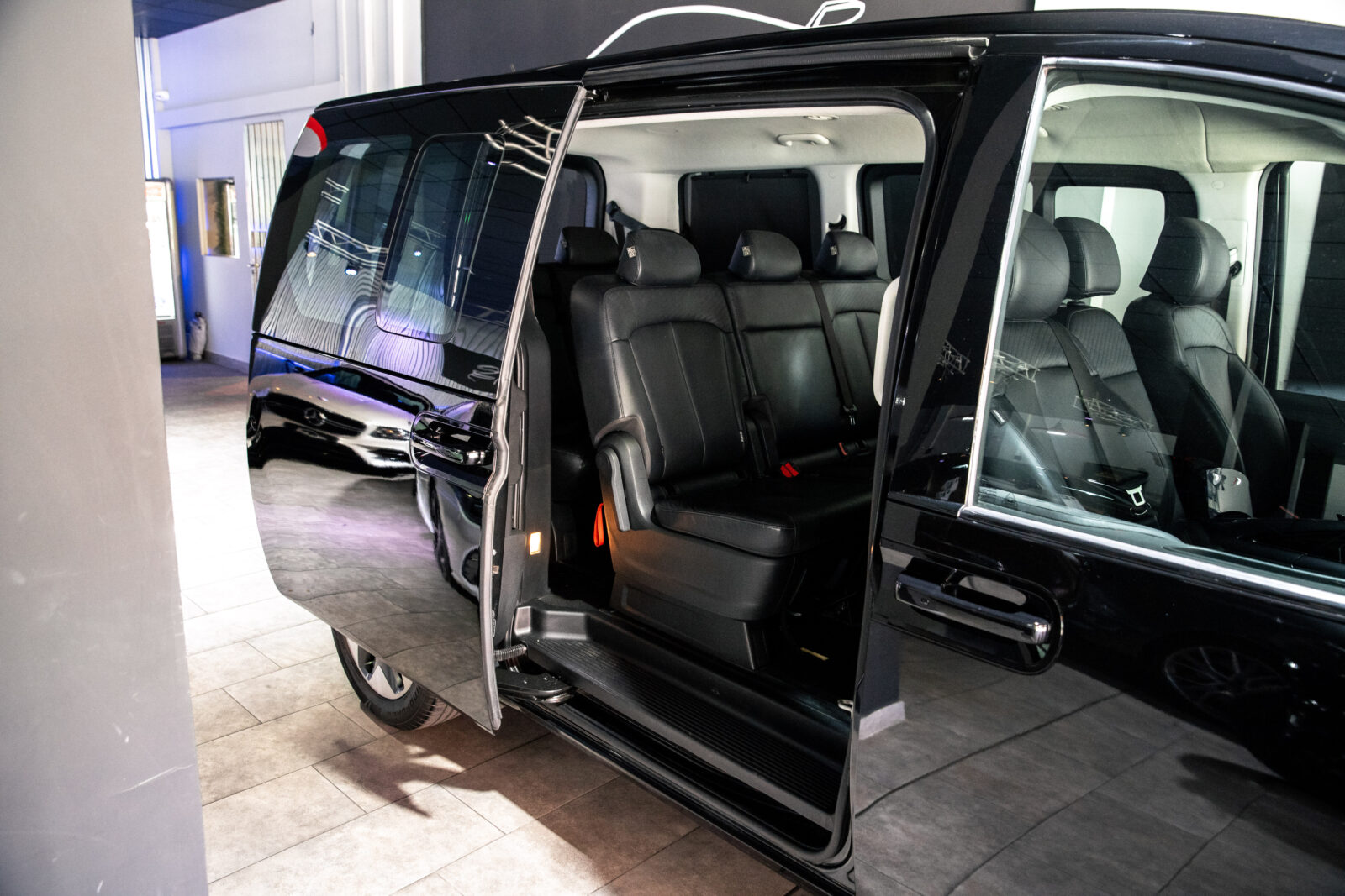 HYUNDAI STARIA 2.2 CRDI Tecno 9S