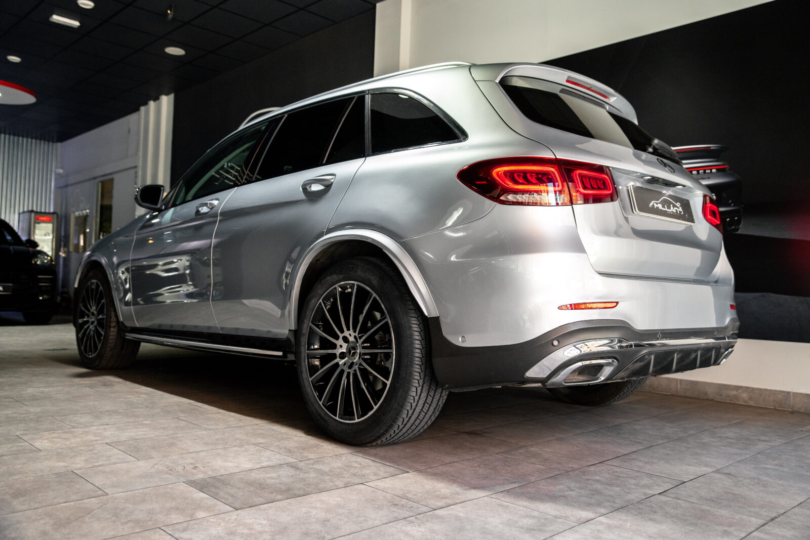 MERCEDES-BENZ GLC 220d 4 matic
