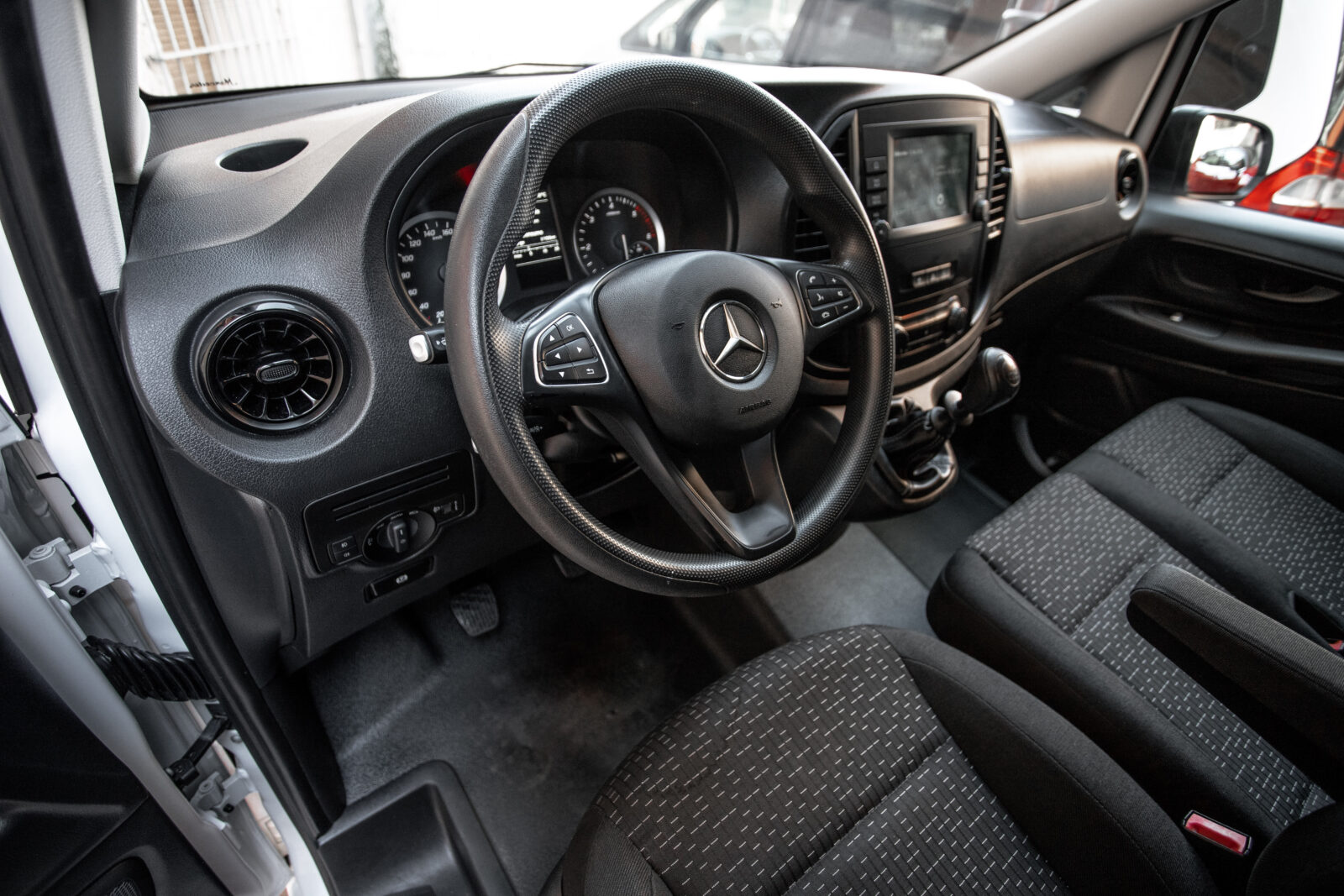 MERCEDES-BENZ VITO 116 CDI