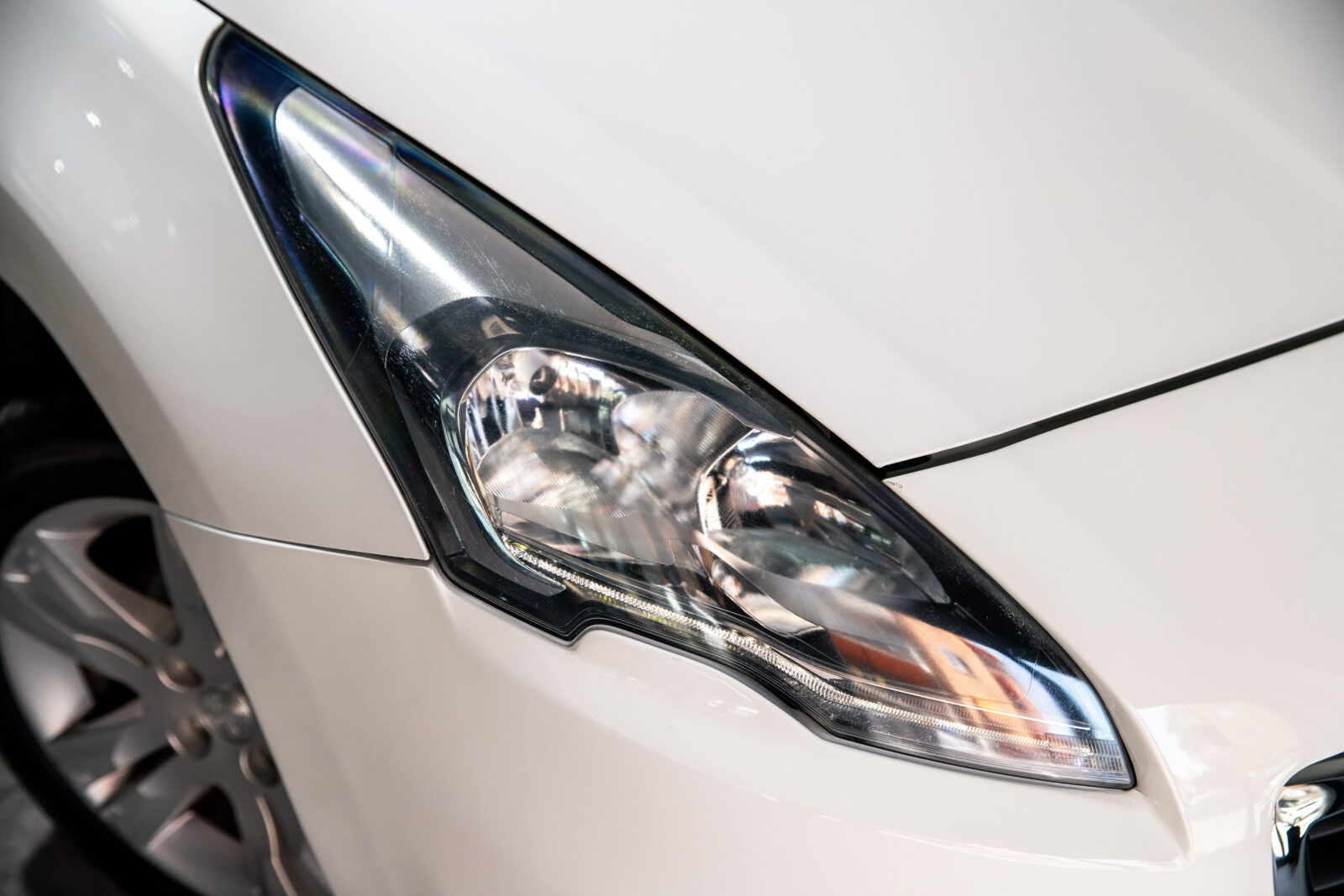 PEUGEOT 5008 PEUGEOT 3008 Style 1.6 BlueHDI 120 EAT6