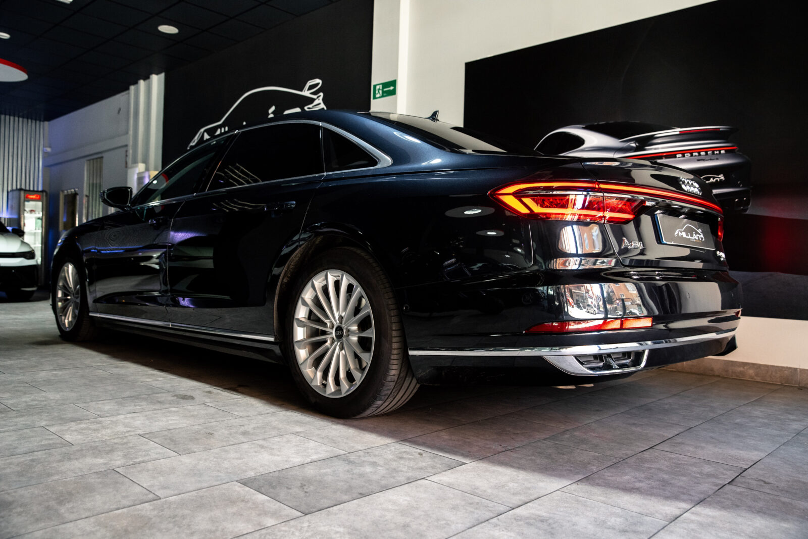 AUDI A8 L 50 TDI quattro tiptronic