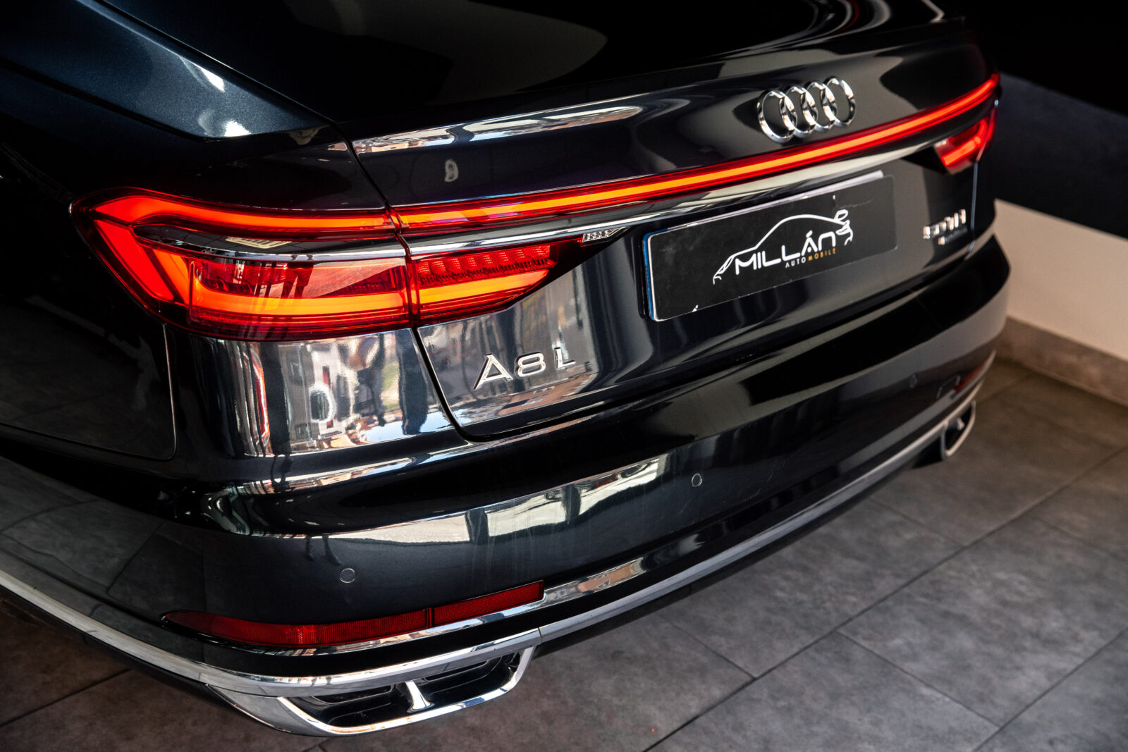 AUDI A8 L 50 TDI quattro tiptronic