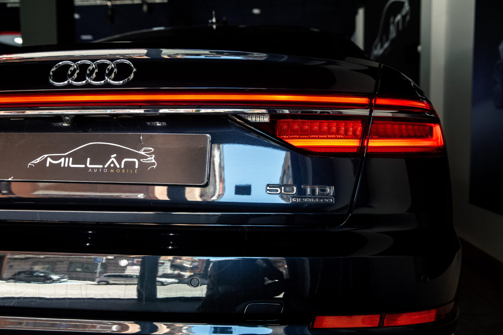AUDI A8 L 50 TDI quattro tiptronic