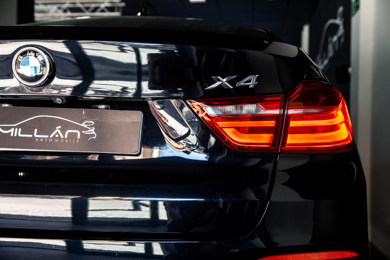 BMW X4 x Drive 35D