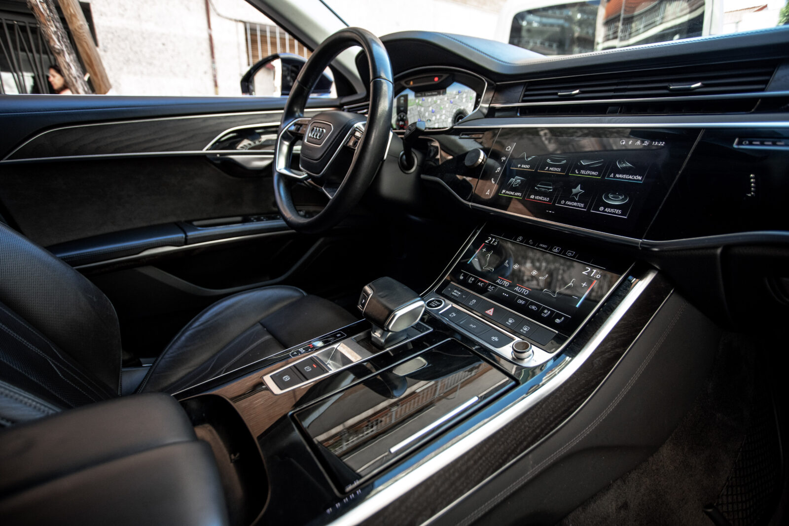 AUDI A8 L 50 TDI quattro tiptronic