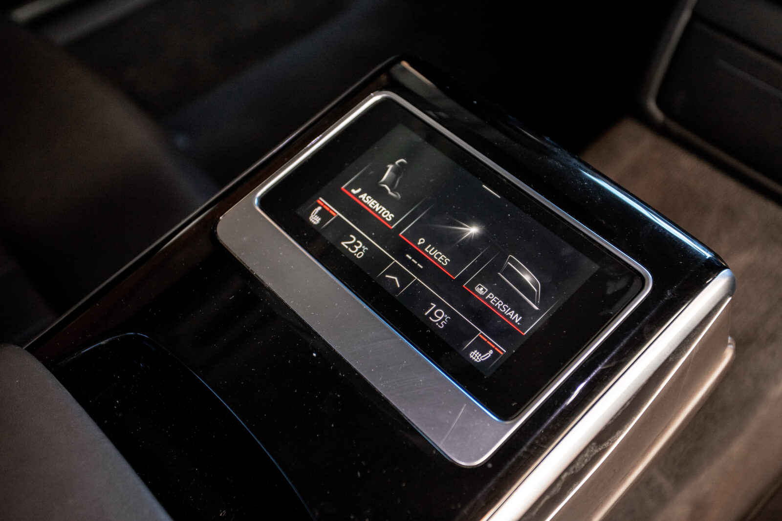 AUDI A8 L 50 TDI quattro tiptronic
