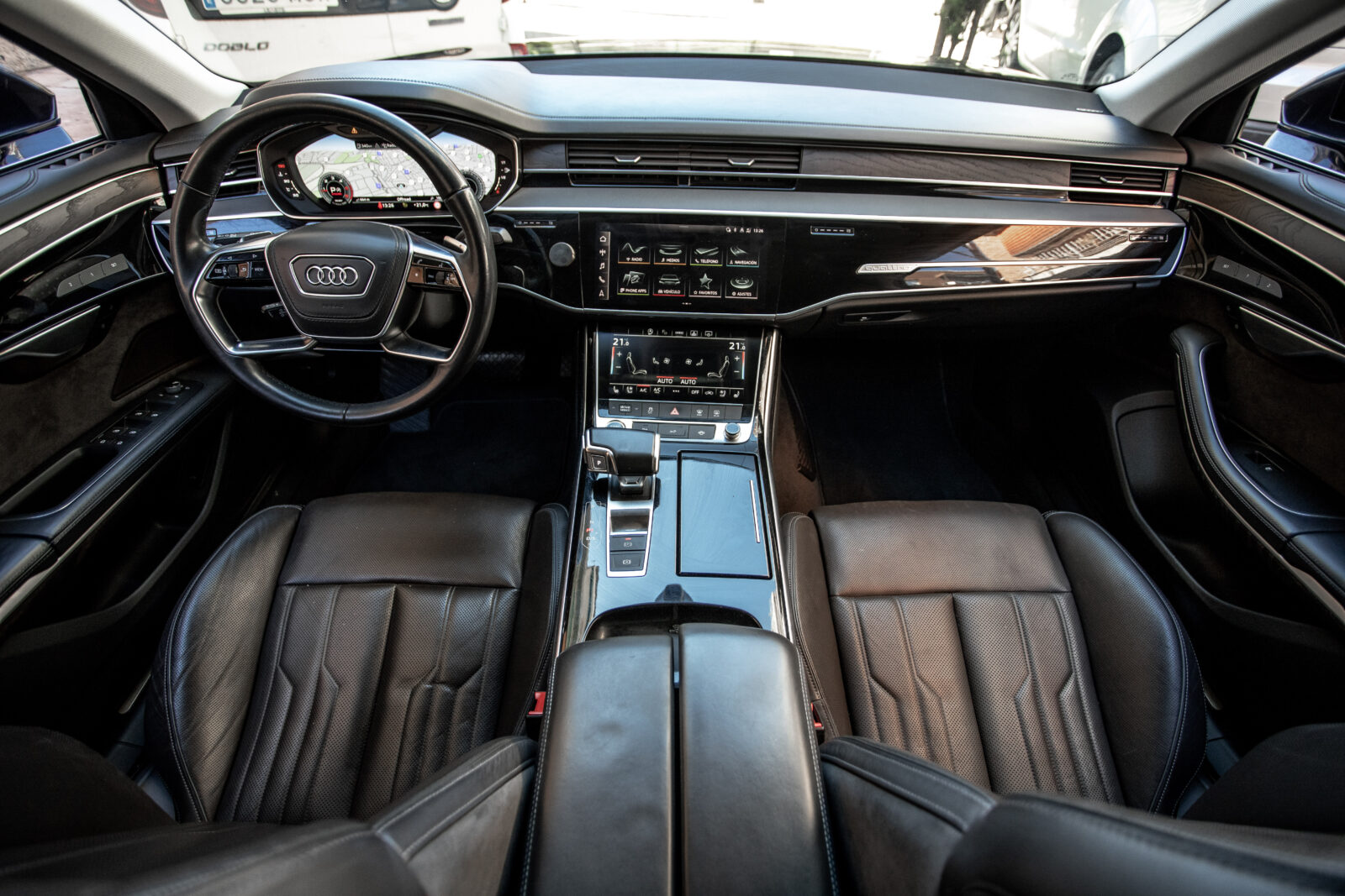 AUDI A8 L 50 TDI quattro tiptronic